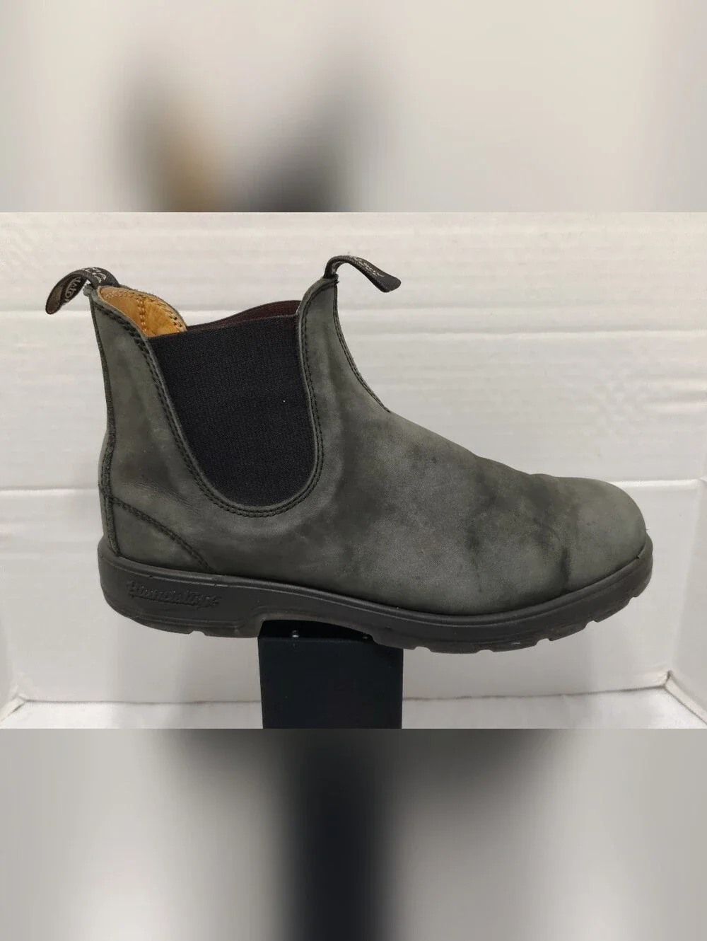 Blundstone # 587 Classic, Men # 11 US, Chelsea Boots